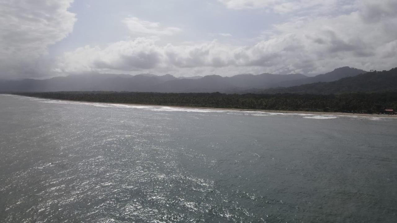 Bob Marley Beach Guachaca Eksteriør billede
